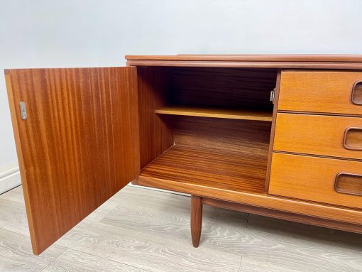 Mid century Teak Retro Sideboard By William Lawrence - Image 7